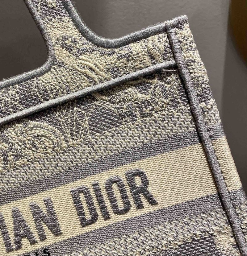 Christian Dior Shopping Bags